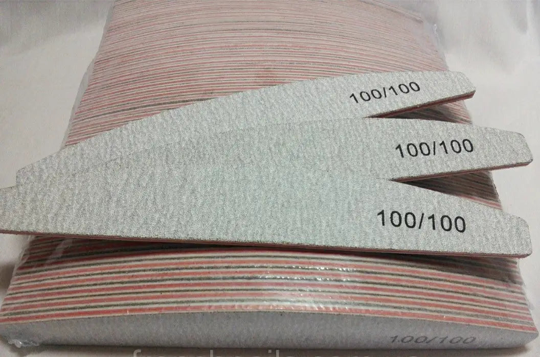 Halbmond-Mineralnagelfeil 100/100 Körnung. 1 St.