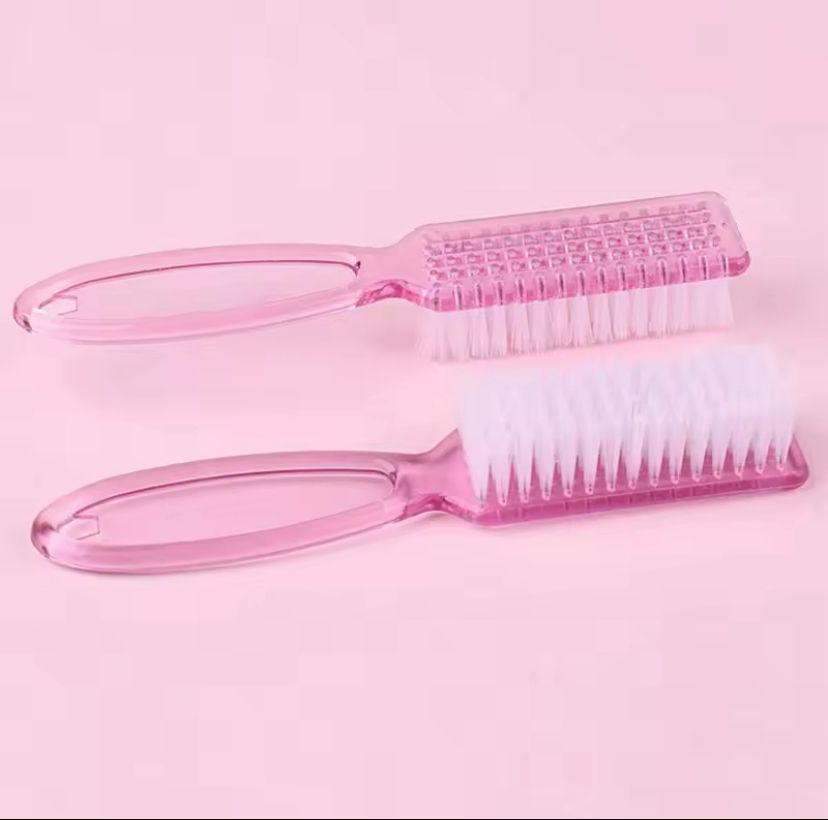 Hand- und Nagelbürste (zufällige Farbe)