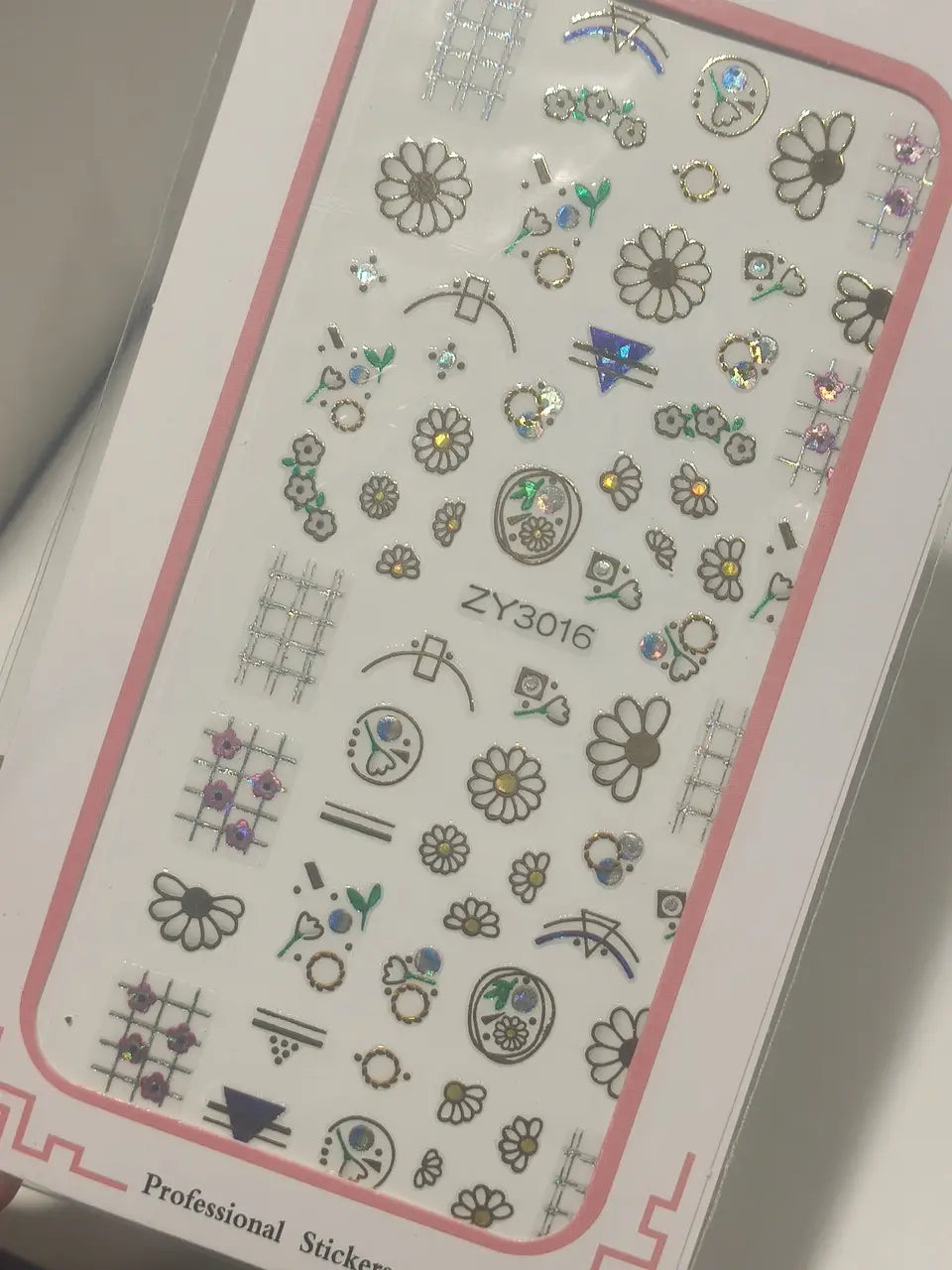 Nagelsticker für Nageldesign mit selbstklebender Rückseite