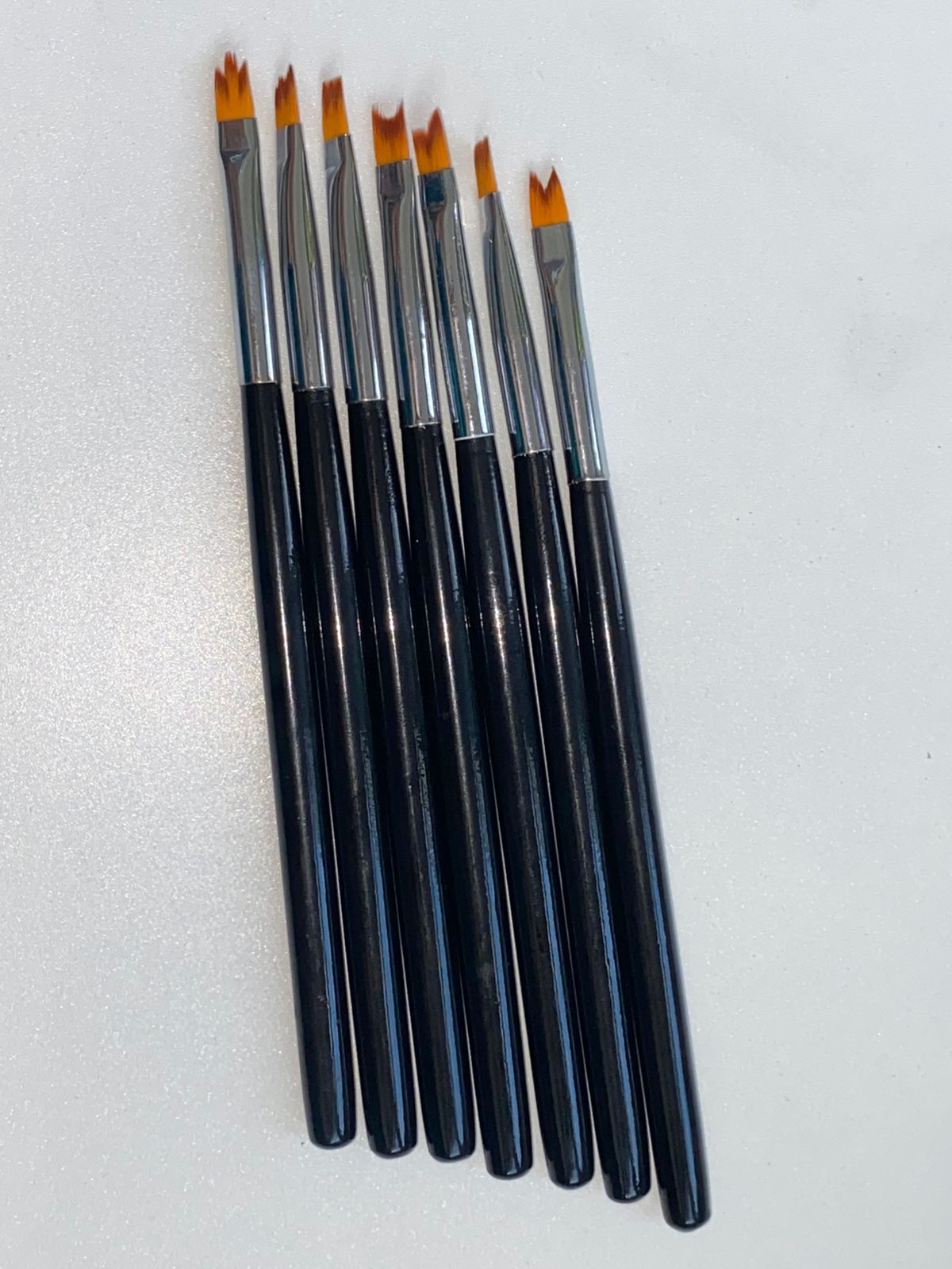 Set mit Pinseln für Nageldesign 7st.